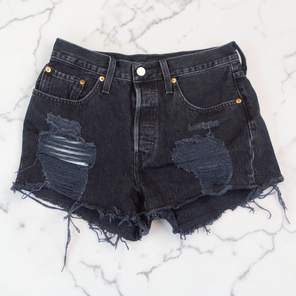 Levi's 501 Shorts Womens W28 Black Distressed Denim Cut Off Button Fly